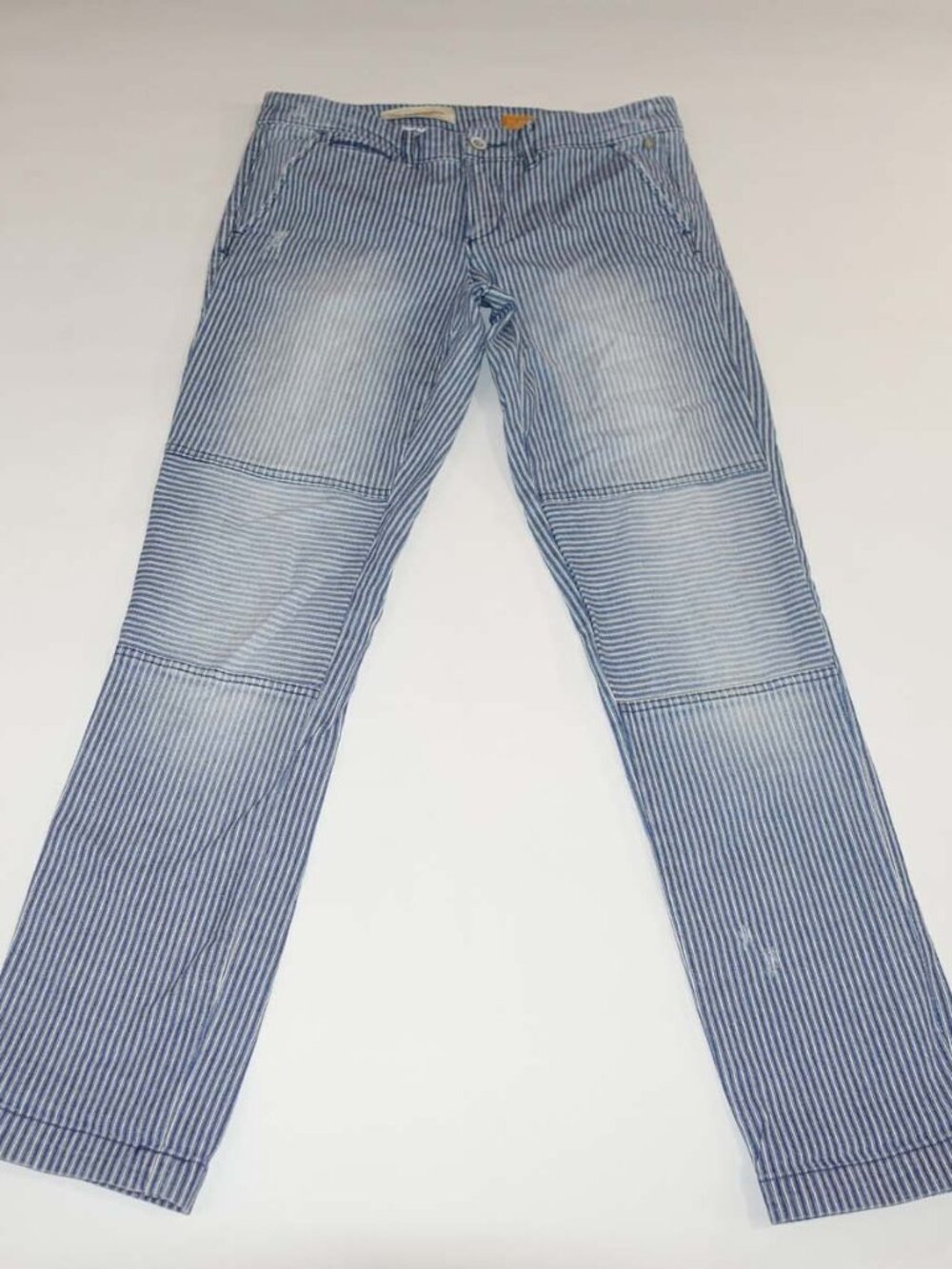 Pilcro Women's Hyphen Fit Trouser Jeans Size 27 Mid Rise Blue 30" Inseam Striped